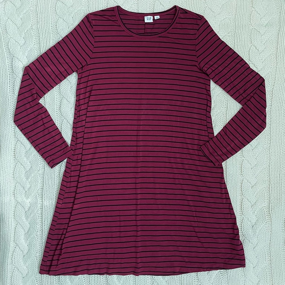 🌼2 for $20🌼 Gap Burgundy Black Striped Long Sleeve T-Shirt Dress